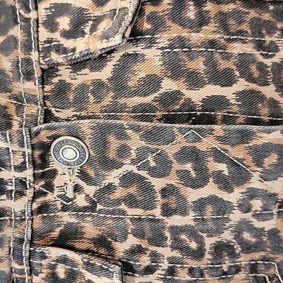 Free People Cheetah Print Denim Jacket - Picture 5 of 16